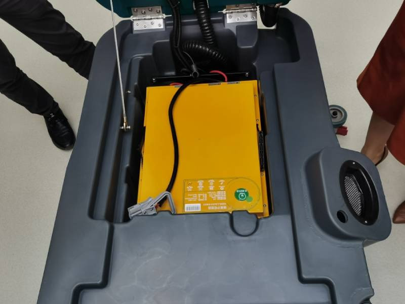 如何延長手推式洗地機的鋰電池使用壽命？
