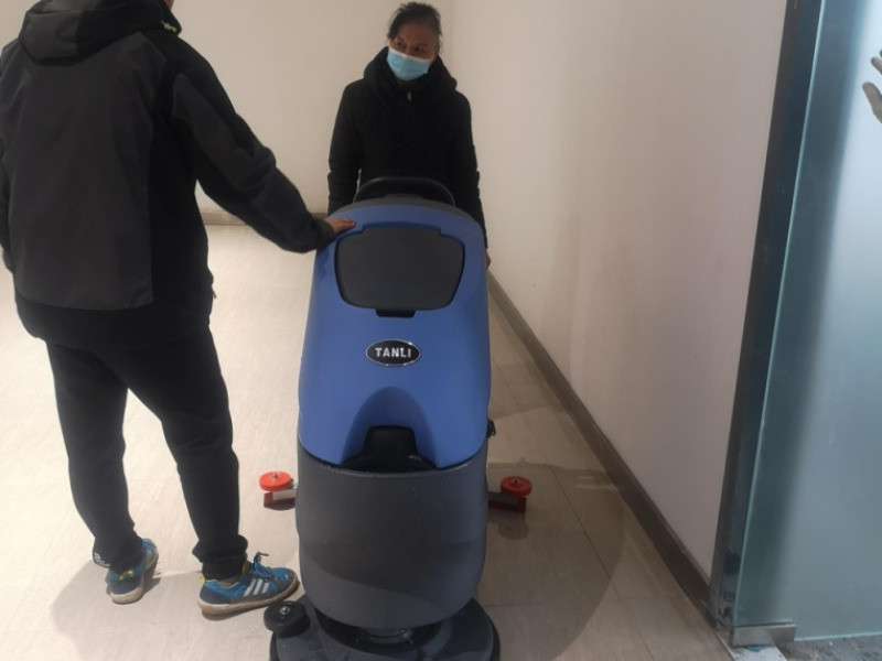 為什么餐廳需要使用洗地機？