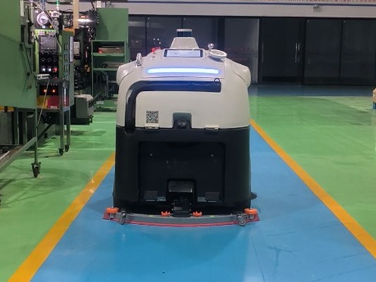 驚爆！電子廠國慶清潔工糾紛，坦力工業(yè)掃地機(jī)器人成救星