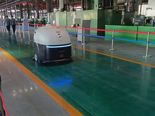 汽車(chē)廠(chǎng)老板笑了！坦力智能掃地機(jī)讓清潔效率翻 3 倍